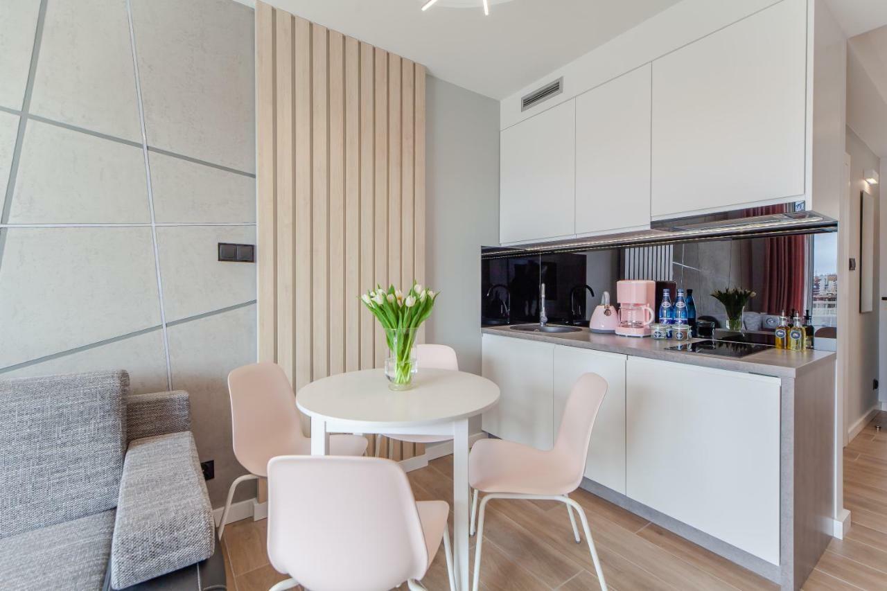 Apartment Pink Flamingo By Noclegi Renters Miedzyzdroje Exterior foto